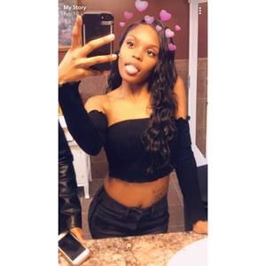 Meet your Posher, Tania